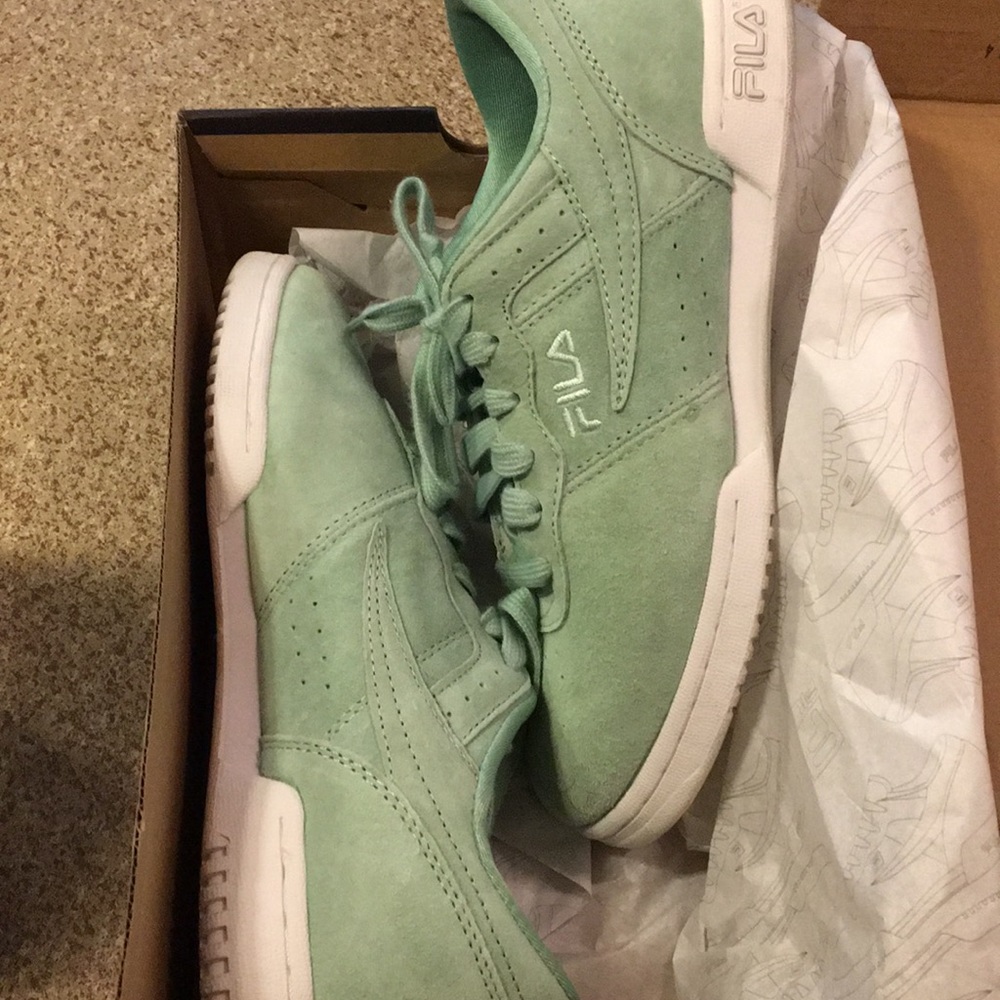 Women Sneakers